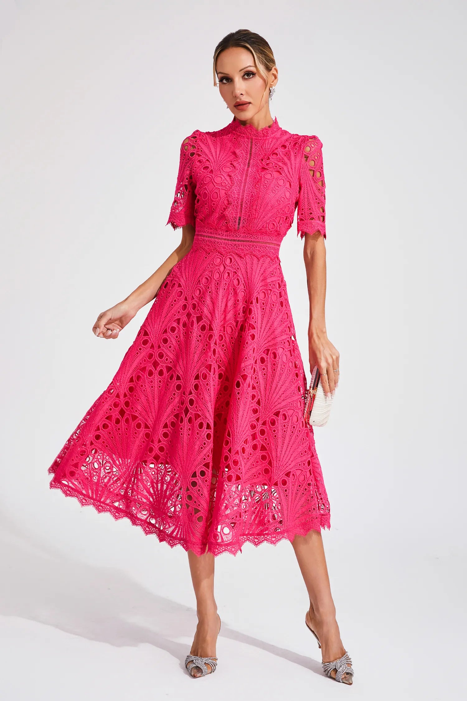 PINK CHRISTMAS DRESS | FESTIVE FIT & FLARED SILHOUETTE