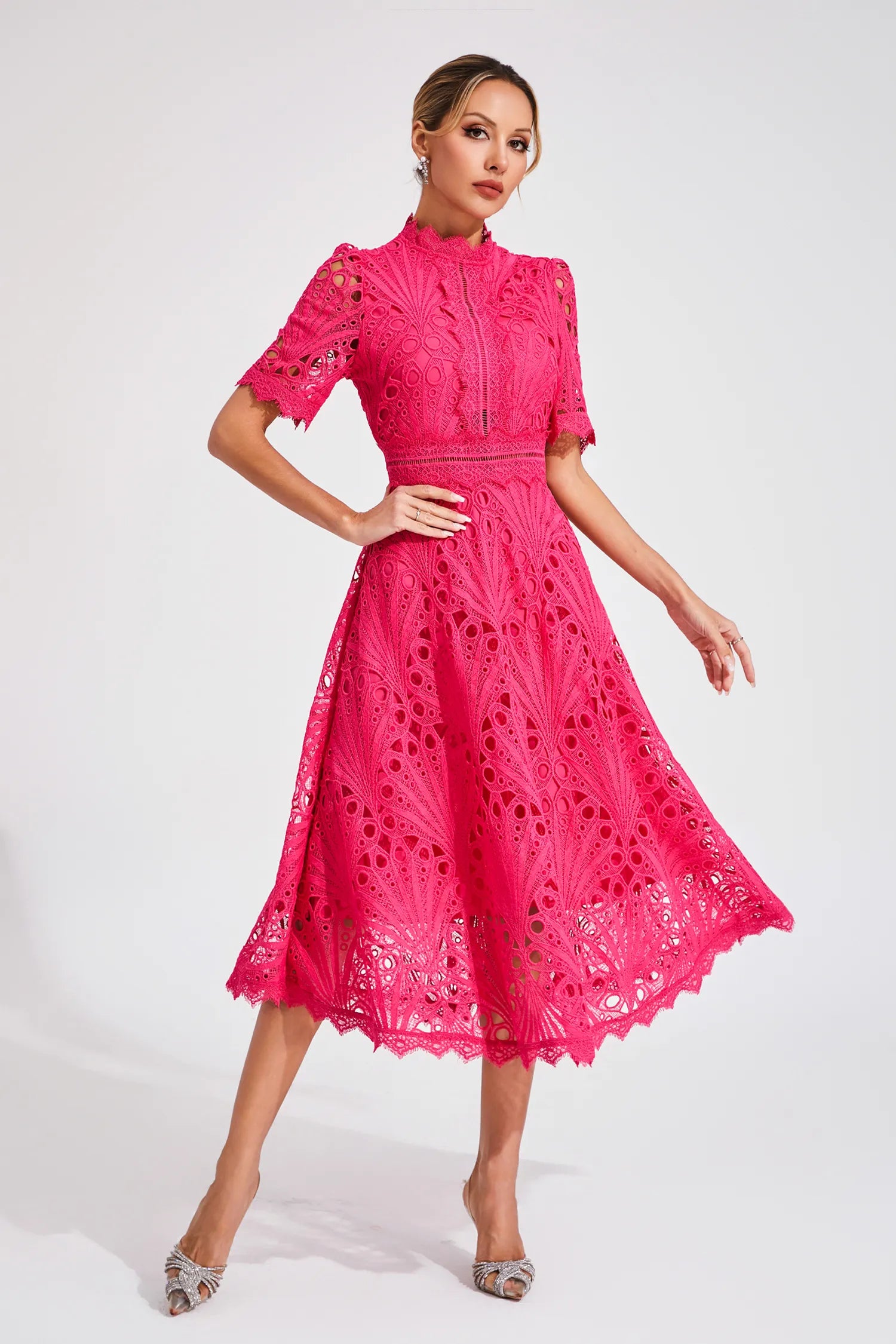 PINK CHRISTMAS DRESS | FESTIVE FIT & FLARED SILHOUETTE