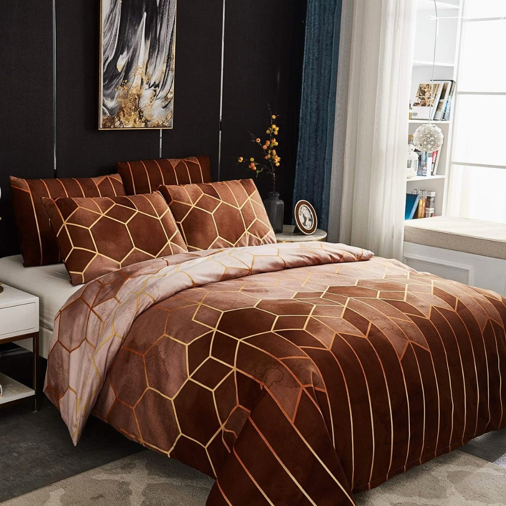 Golden Cosmo Hive | 3pcs Quilt Cover Sets