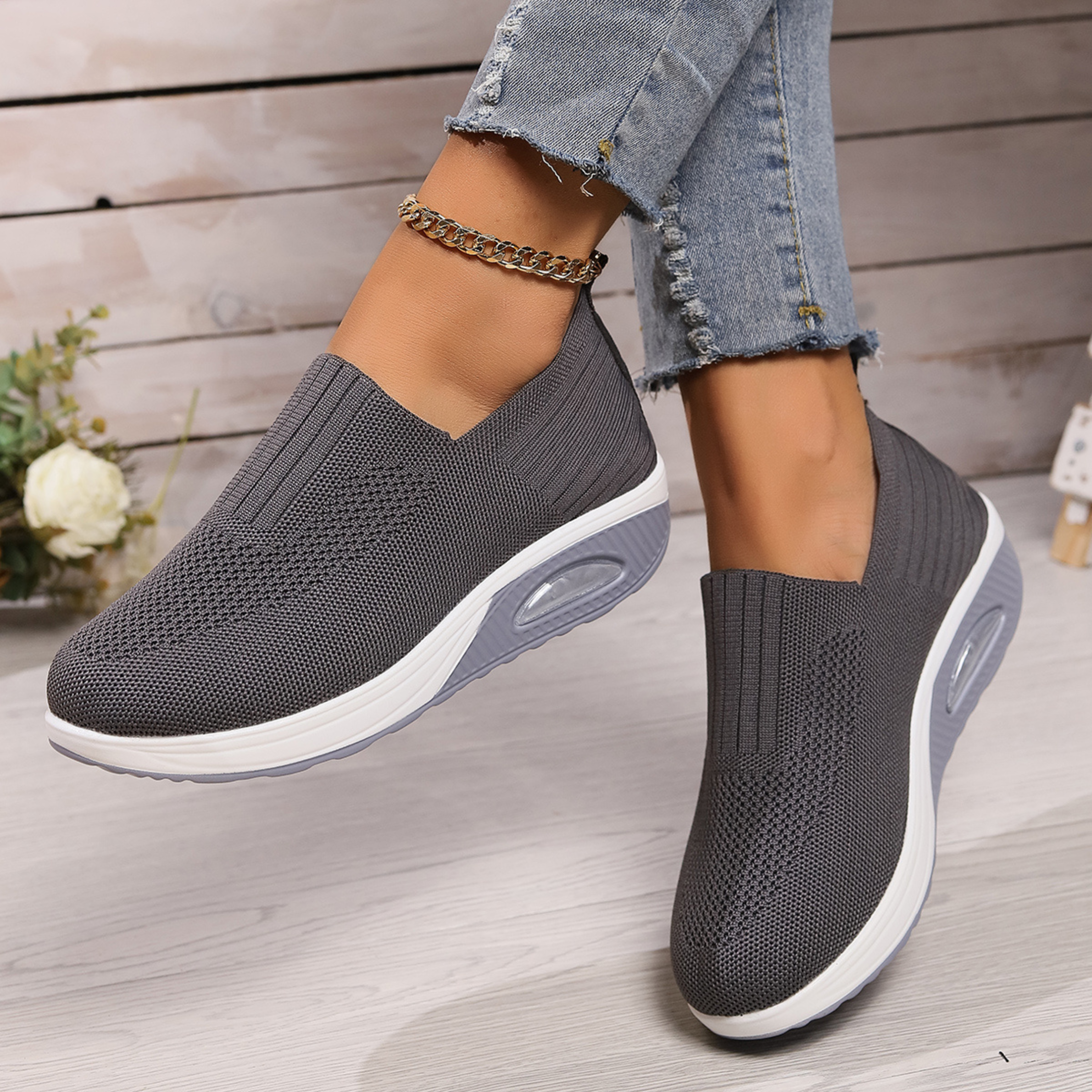 Josephine | Cushioned Slip-On Sneakers