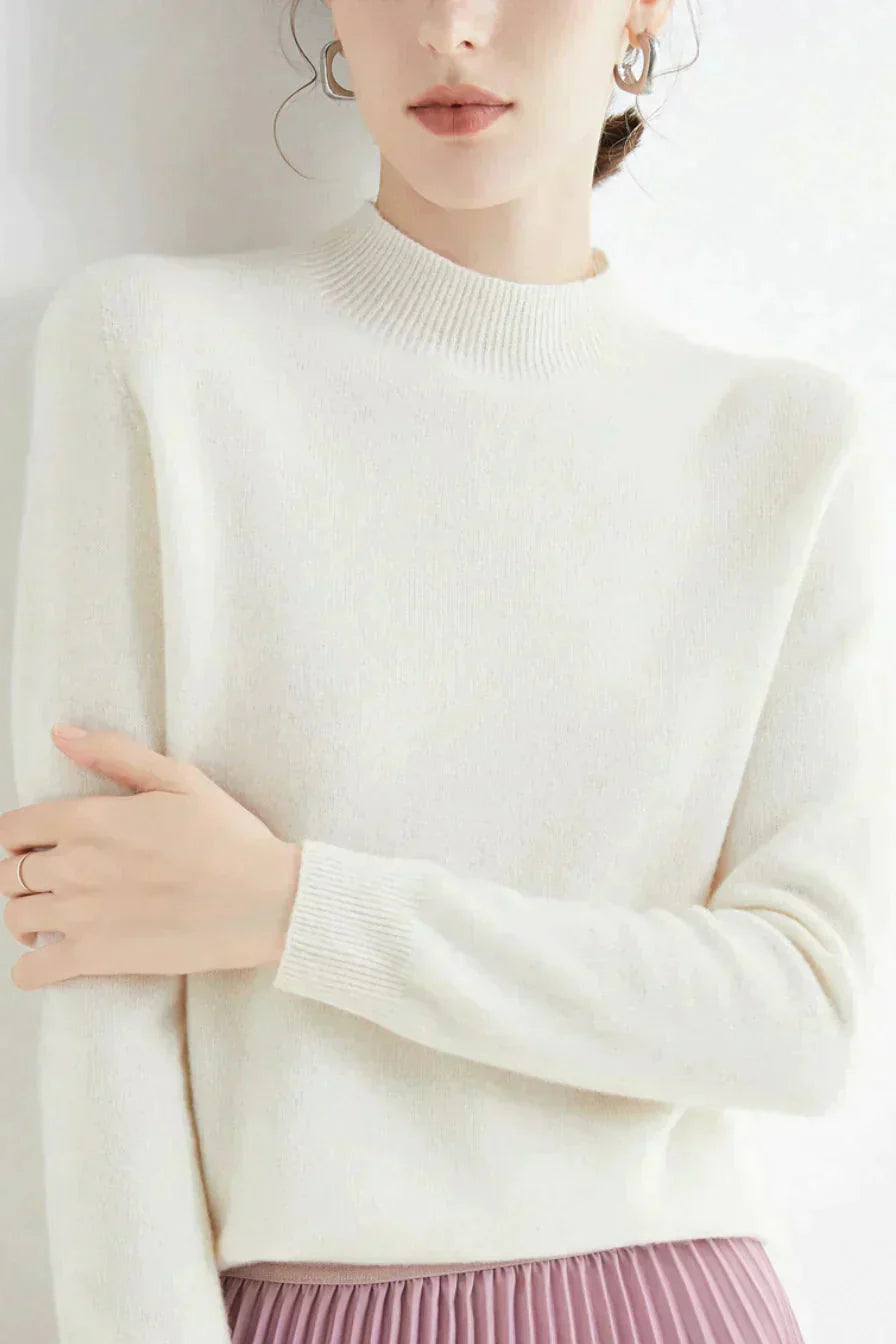 WOMEN’S KNIT SWEATER | CLASSIC CREW NECK